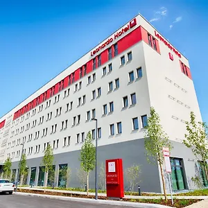 Leonardo East Szálloda