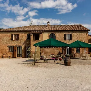 https://villa-agriturismo-percenna.it-tuscanyhotel.com